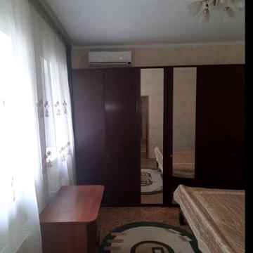 Сдам 3-х ком.  Канатная.