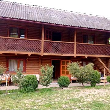 Здається Будинок