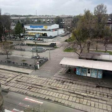 Центр города 3 комнатная квартира. Проспект Свободы 57