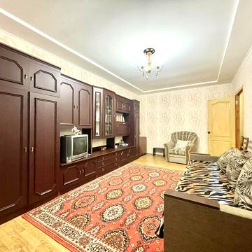 Академіка Павлова вул., 146