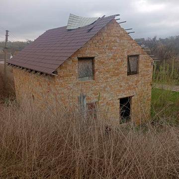 Продаж недобудованого будинку