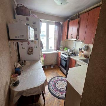 Оренда 2-кімнатної квартири по вул. Наукова (біля вул.Симоненка) Франківський р-н