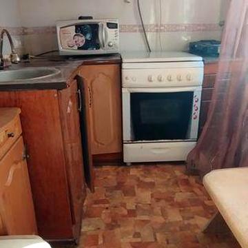 Сдам 3 комнатную на Аношкина