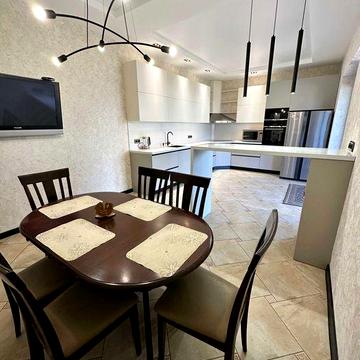 Оренда будинку. Русанівські cади. Дніпро- 500м. (Русановские сады)