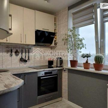 Довгострокова оренда 2к Квартира Свинаренка Петра вулиця