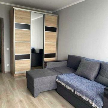 Здається в оренду 1-к квартира по вул. Зелена