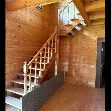 Будинок у Карпатах