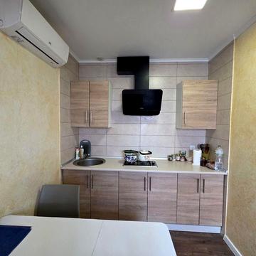 Крюківщина Вишневе центр 1 к кв закритий дворик Актуально!