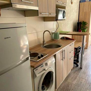 Сдам Гостинку с Балконом 5 мин до метро Спортивная