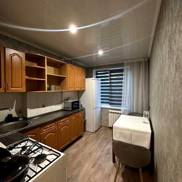 Сдам квартиру на Красном камне (Парус, Покровский)