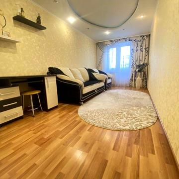 Продаж двокімнатної квартири, район 12 школи по вул. С. Бандери