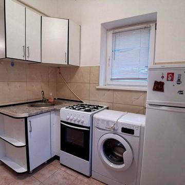 Здам 1кімнатну квартиру в центрі.Від власника.