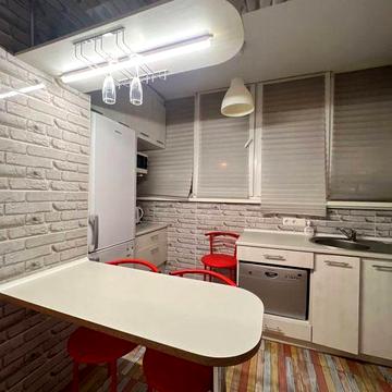 Оренда 2 кімнатна квартира Центр