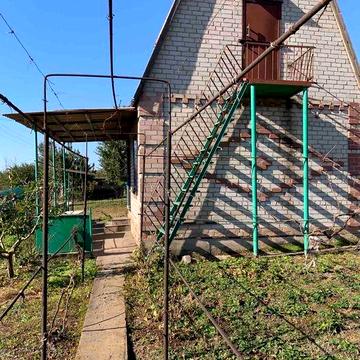 Продам дачу та капітальний гараж у районі затоки Павло-Кічкаса