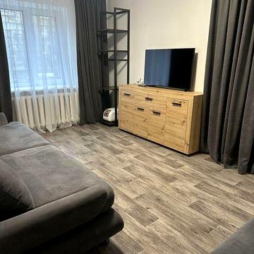 Оренда 2-х кімнатноі квартири , Зодчих 38 Без комісії! Від власника!