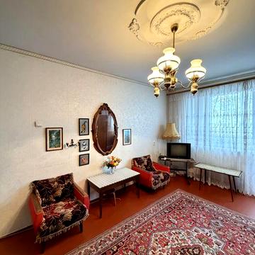 Сдам в аренду 2 ком квартру метро Олексеевская Алексеевка