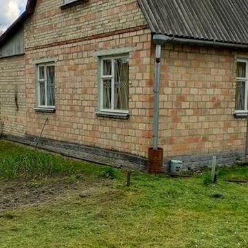 Будинок з земельною ділянкою в садовому товаристві