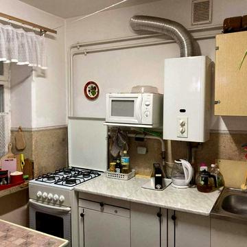 Продаж 2- х кімнатноі квартири по вул Грушевського