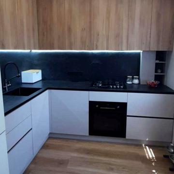 Р-н Зигіна велика 3-х кімнатна квартира