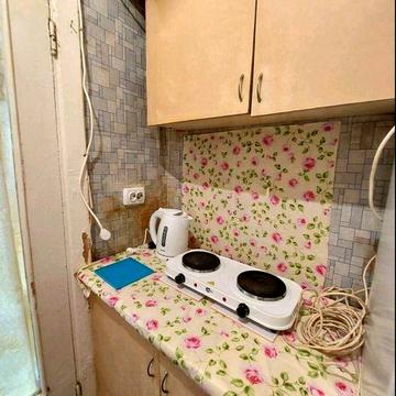 Сдам малосемейку для 1 женщины,девушки, на очень длительно