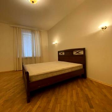 Сдам 2к квартиру возле парка Шевченко/ Канатная