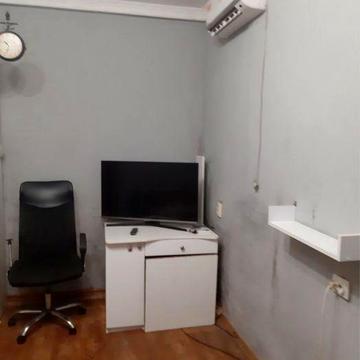 Квартира район титова 1к