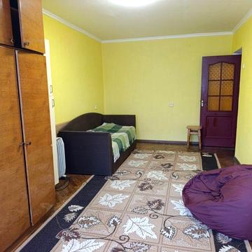 Продаж 2-х кім квартири біля 8 школи