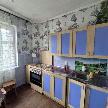 Здам квартиру на Леваневського (4мкр.)