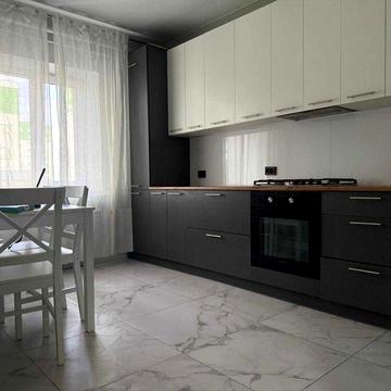 Оренда 2-кімнатної квартири в новобудові з автономним опаленням