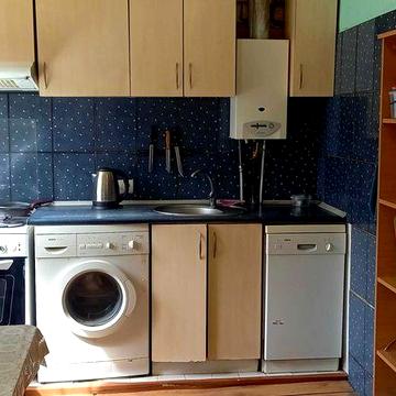 2 квартира 600-річчя вулиця 1 поверх з балконом