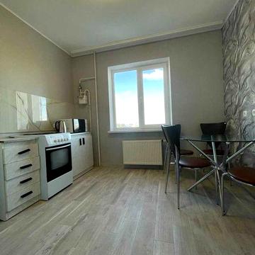 ПРОСТОРА 1-К (42м2)  Вишневе ЦЕНТР вул.Європейська