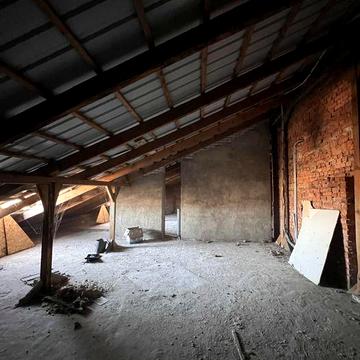 Продаж/обмін Мансарди. ЖК Зелена 46