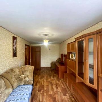 Здається 2 кімнати секція гуртожитку, не кутова