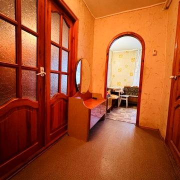 1-0 кімнатна в цегляному будинку!