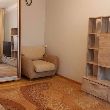 Мілютенка вул., 7-А