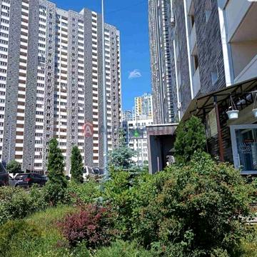 ЖК Ревуцький 2-х кім квартира з ремонтом до метро 7хв ЖК Ревуцький