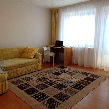 Оренда 2-к квартири на вул. Михайла Гориня