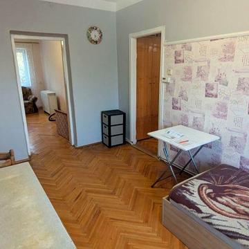 Оренда 2кімн  хрущ в центрі в р.н ( Дастор)