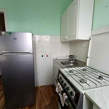 Власник. 1 кімнатна квартира в центрі Мукачева. Довготривала оренда.