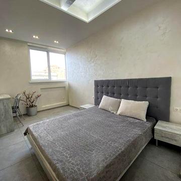 Оренда 2к студія в ЖК Дельмар. Центр