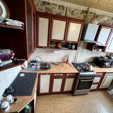 3кімн. Зупинка Уфімська, вул. Ф.Караманиця