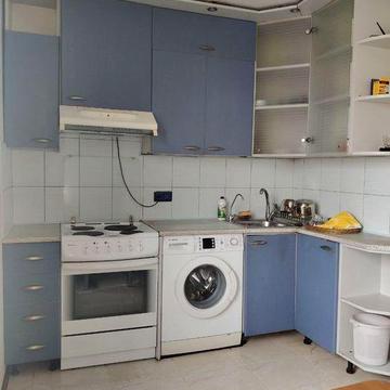 Сдам 2х кв Добровольского 157.