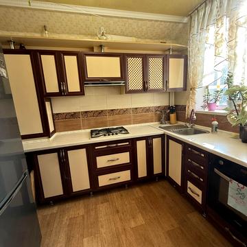 Народна вул., 3