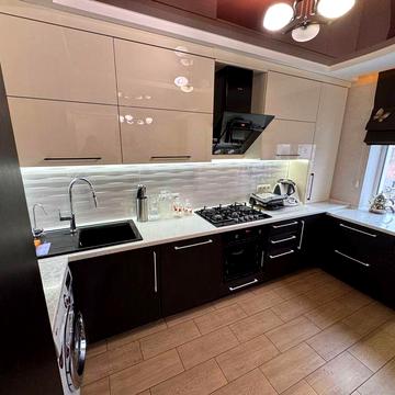 Продаж 3к укомплектованої квартири, р-н Жадова