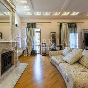 Продаж просторої квартири в центрі Київ — вул. Дарвіна, 1