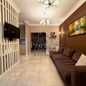 Без %. Продаж Квартира 94 м2 Метро Печерськ. ЖК Панорама, Коновальця ЖК Панорама на Печерске