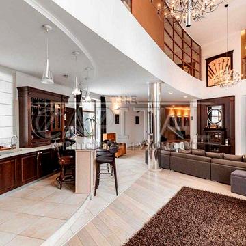 Оренда резиденці! під Васильковом, площею 700 м² у тихій природній локації поруч з озером. Васильків, вул. Небесної Сотні