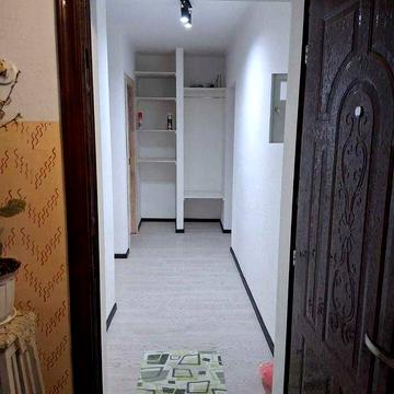 Продається 2-к квартира 48 кв.м. з гаражем у м. Коломия на вул. Богдана Хмельницького 1А