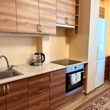 Однокімнатна квартира в довгострокову оренду