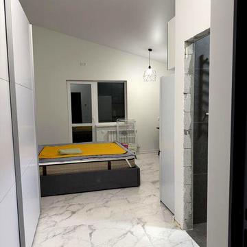 Продам квартиру-стідію в с.Гнатівка з власним двориком. Готова до проживання